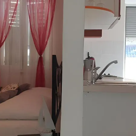 Apartment Old Town & Free Parking - Sweet Dado With Balcony Split